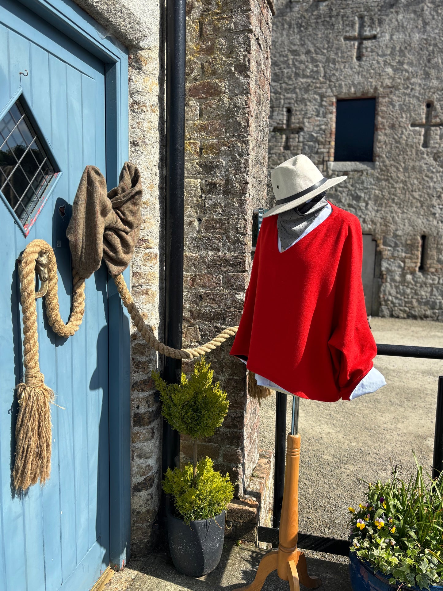 The scarlet Jumper.