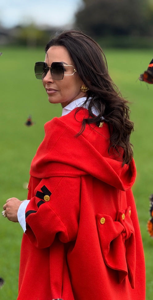 The Jackie K O Red Admiral in store exclusive 🇮🇪 just one piece of a very special exclusive collection . For private viewing please message us online .