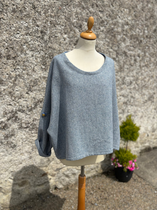 The Short Daisy jumper