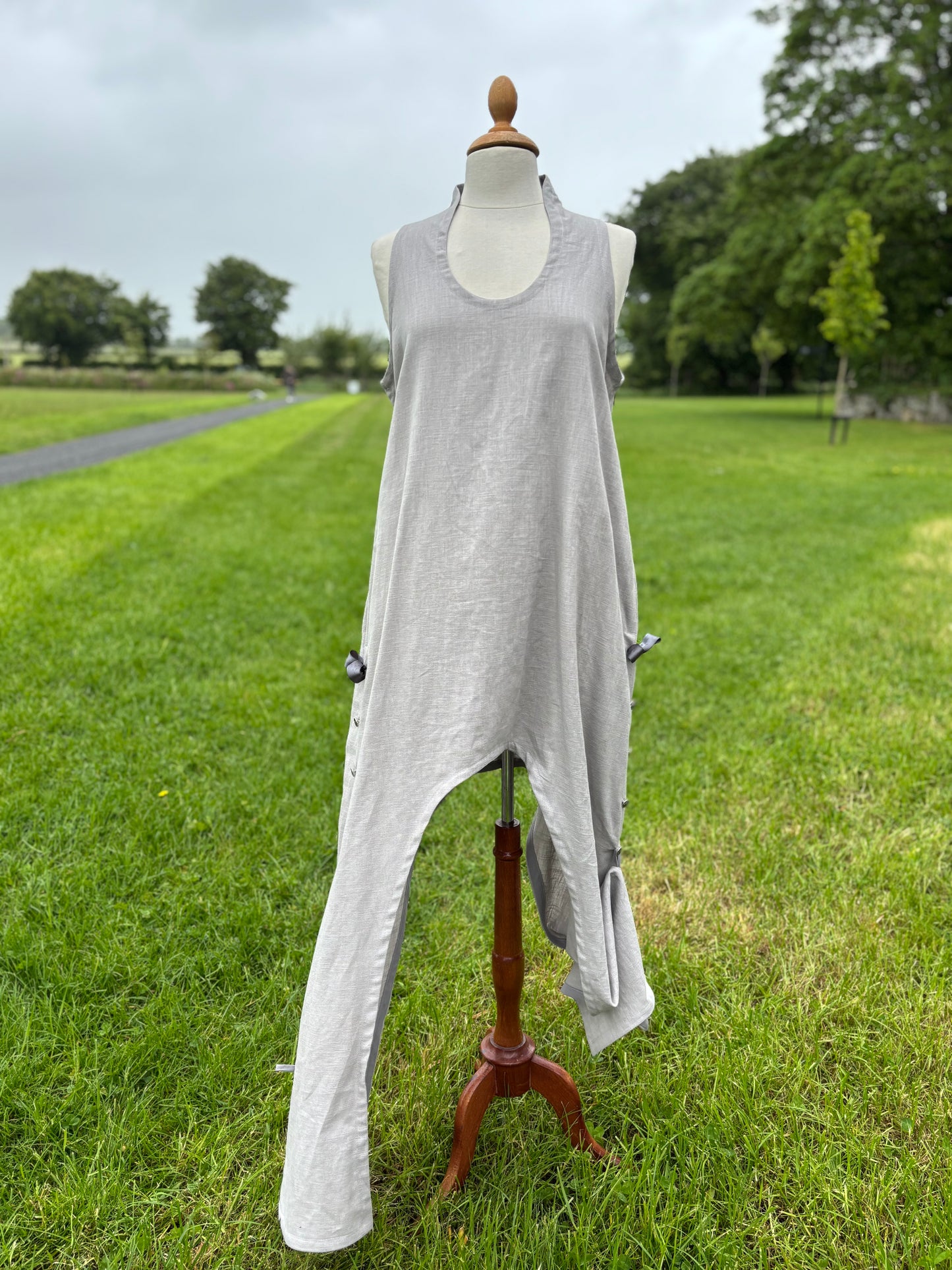 The Linen dress collection